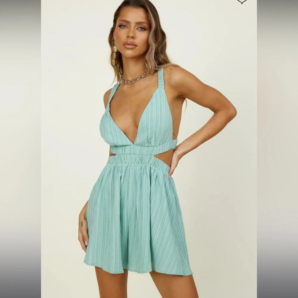 Backless Romper - Picture 3 of 8